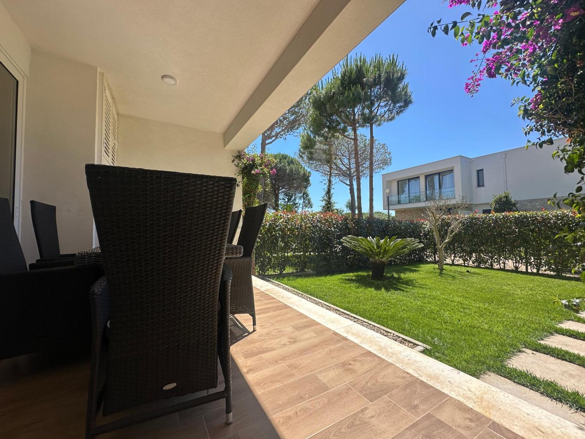 Luxury - San Pietro Durrës